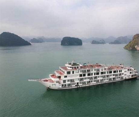 Ambassador Cruise | Hot Deal for the Largest cruise on Halong bay