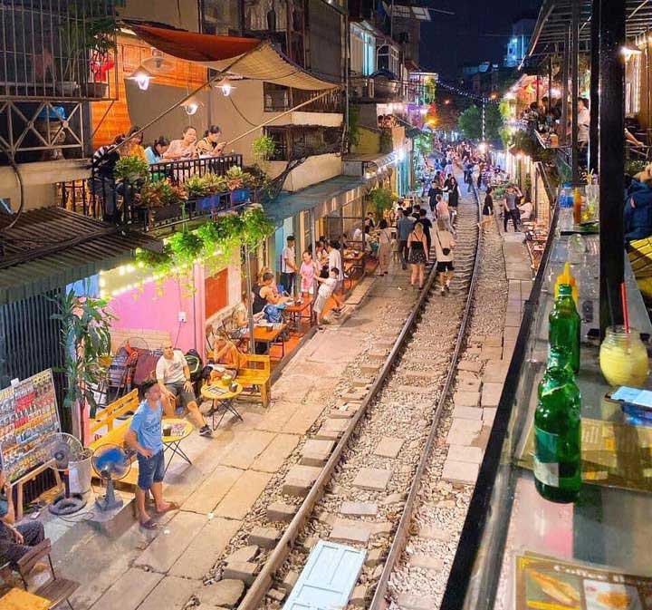 Hanoi train street