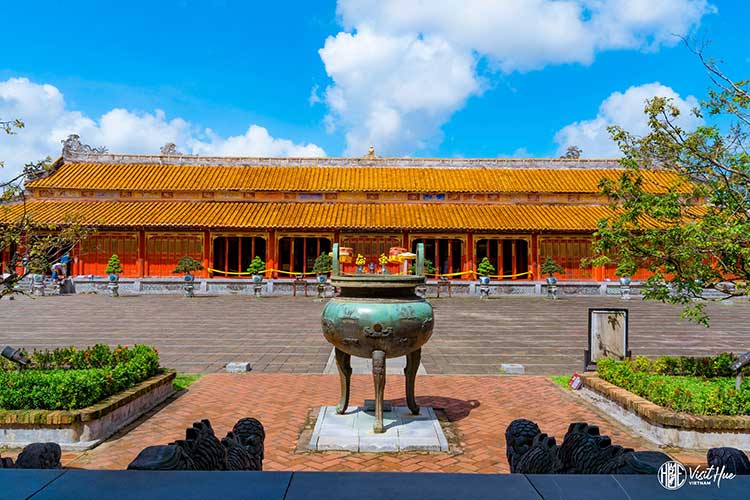 best vietnam tour operators