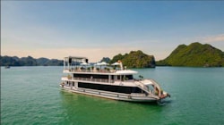 Iris Cruise Halong bay 5 Stars Cruise | Interesting itinerary, Best Price