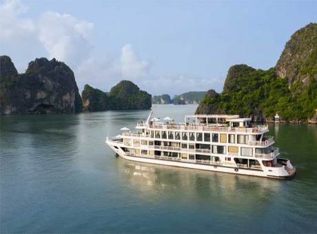 Halong bay Hermes cruise | Best price + Itinerary + Photos + Reviews