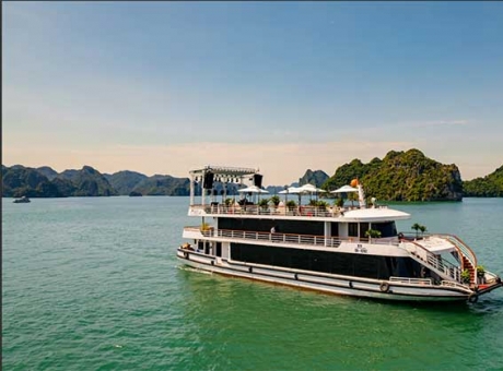 Iris Cruise Halong bay 5 Stars Cruise | Interesting itinerary, Best Price