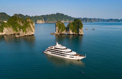 Top 7 best luxury cruise Halong bay - Halong Bay luxury cruise