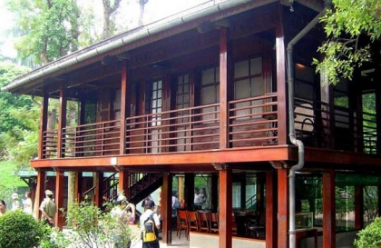 Ho Chi Minh's Stilt House - A Significant Historical Site In Hanoi