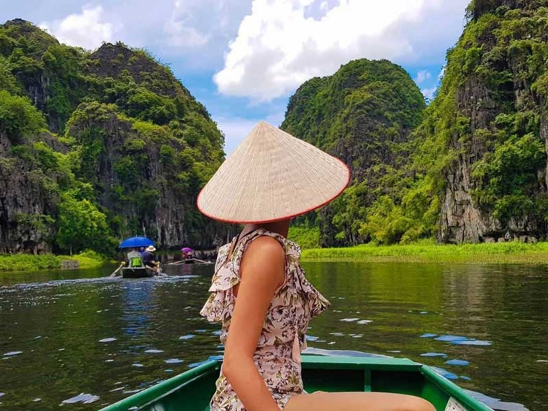 Best Itinerary & Tour Package to Vietnam from Singapore Malaysia 