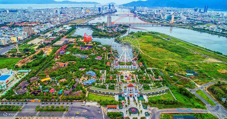 Stop at Asia Park in Da Nang