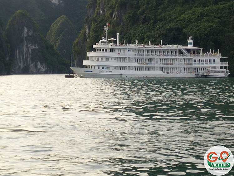 halong bay overnight cruises