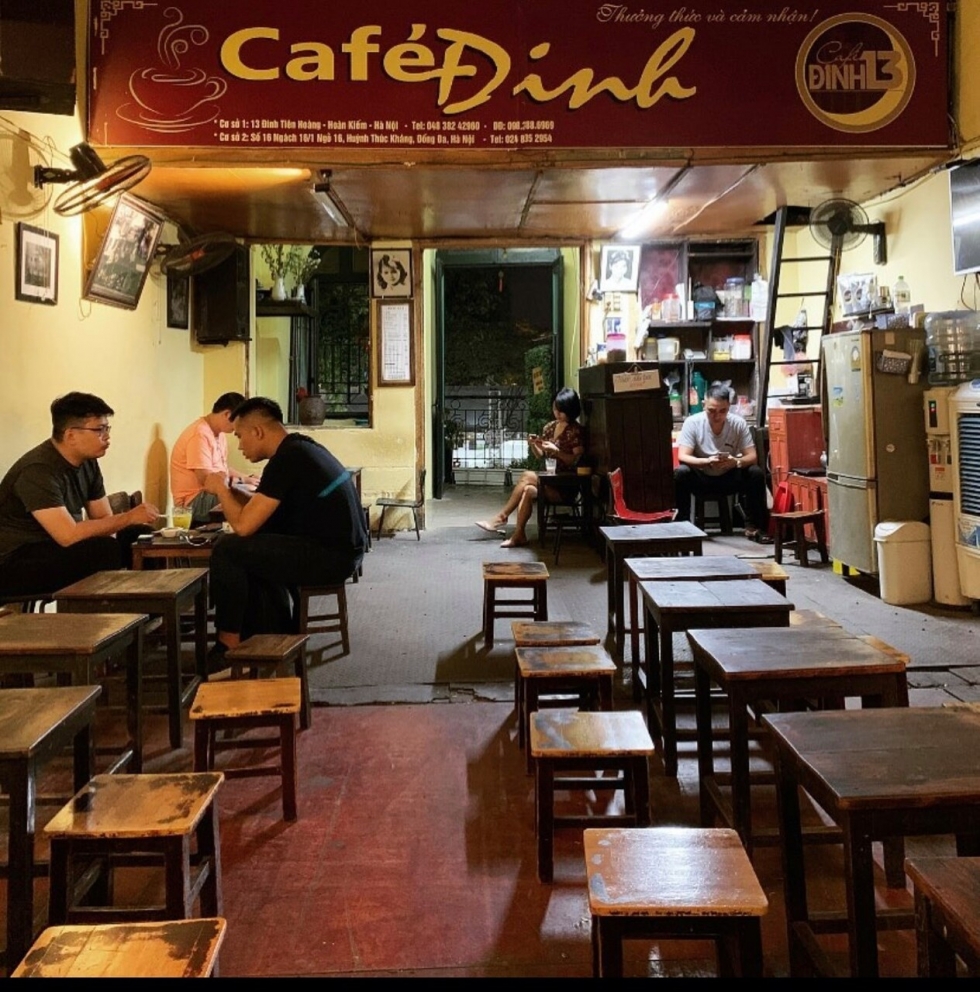 Dinh Cafe