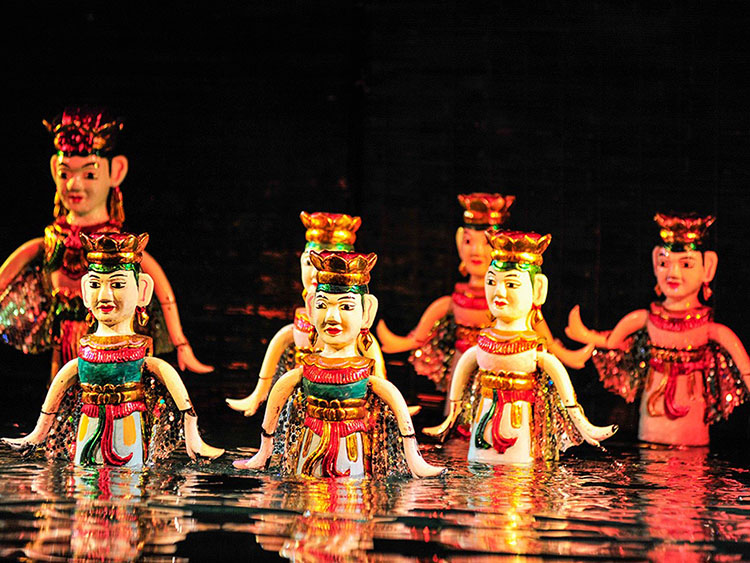 hanoi water puppet show history
