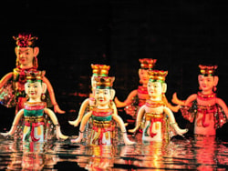https://goviettrip.com/uploaded/hanoi/hanoi-water-puppet-show-history.jpg