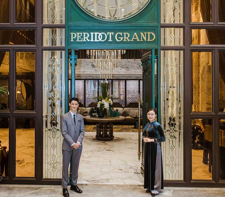 peridot grand luxury boutique