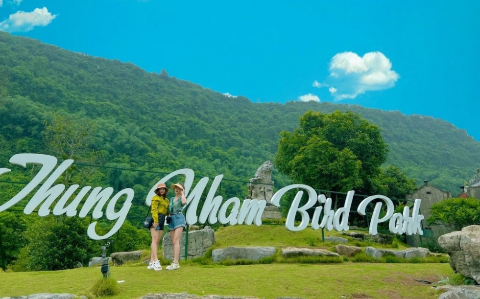 Thung Nham bird park best time to visit