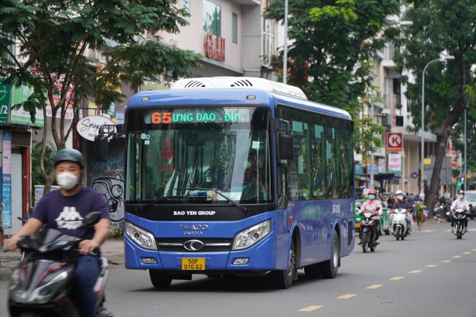 Bus tin Ho Chi Minh city