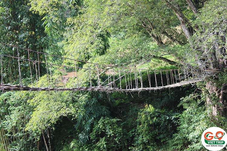 May bridge Muong Hoa valley