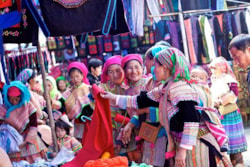 Bac Ha Market Vietnam – Top 8 things to do & tips for visitors