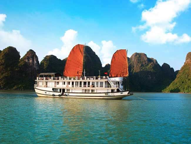swan-cruise-vietnam
